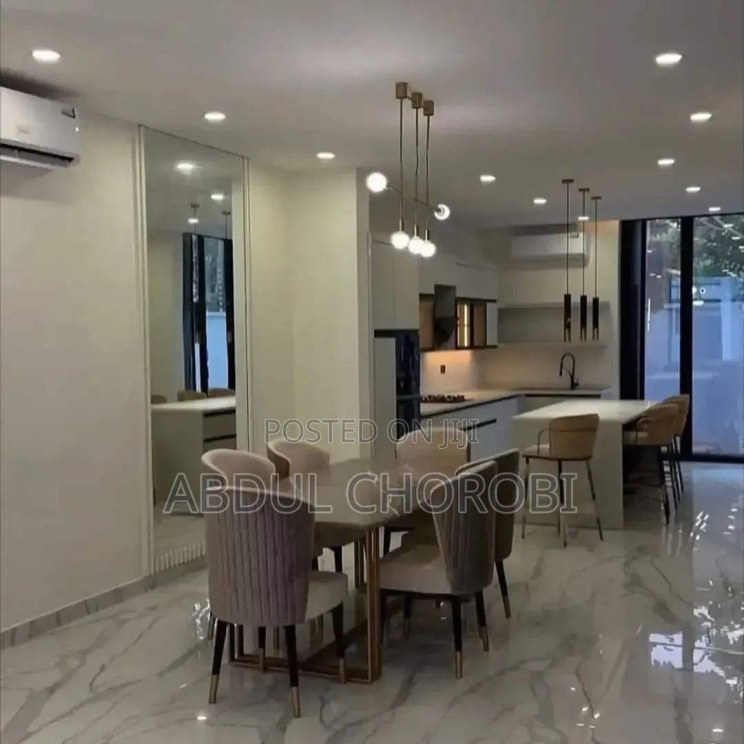 Furnished 5bdrm Villa in Oyster Bay for rent in Oyster Bay