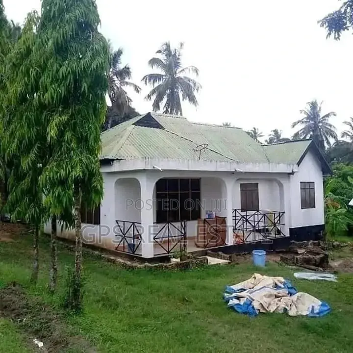 110mil House for Sale in Kibamba
