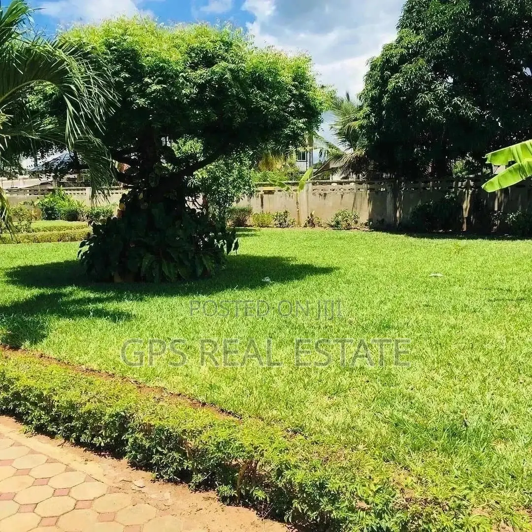 600mil ( Plot for Sale ) Mbezi Beach Ramada in Mbezi