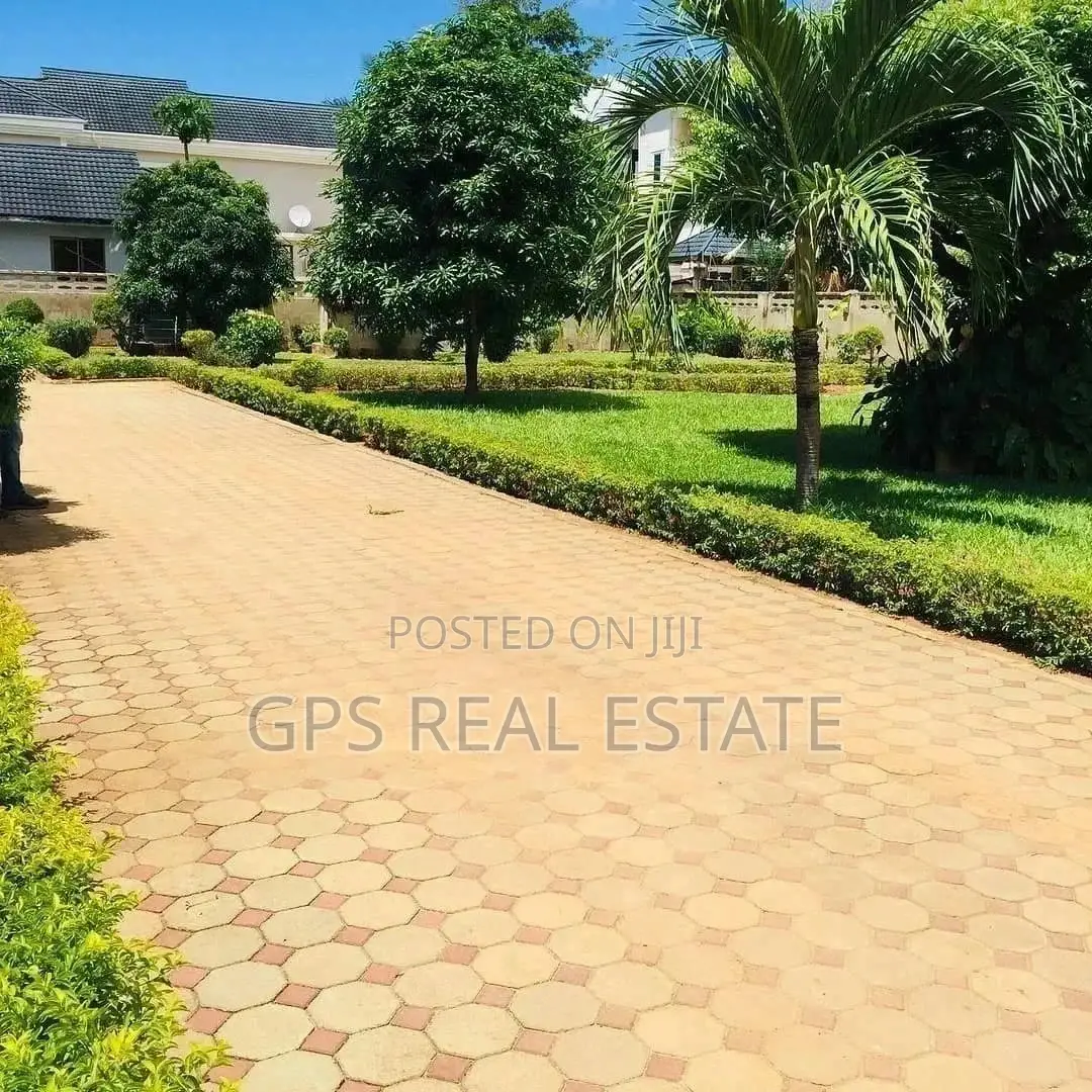 600mil ( Plot for Sale ) Mbezi Beach Ramada in Mbezi