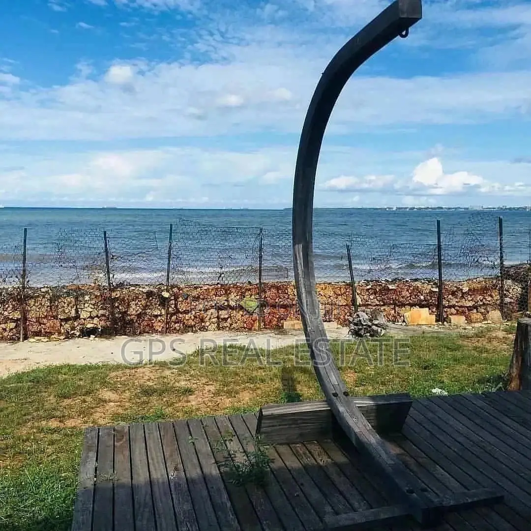 600mil ( Beach Plot for Sale ) .# in Kinondoni