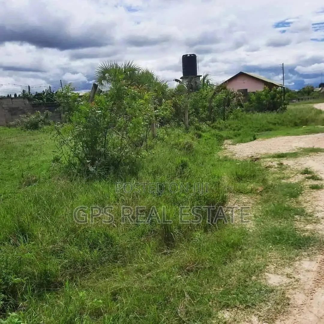 85mil ( Plot for Sale At in Kigamboni