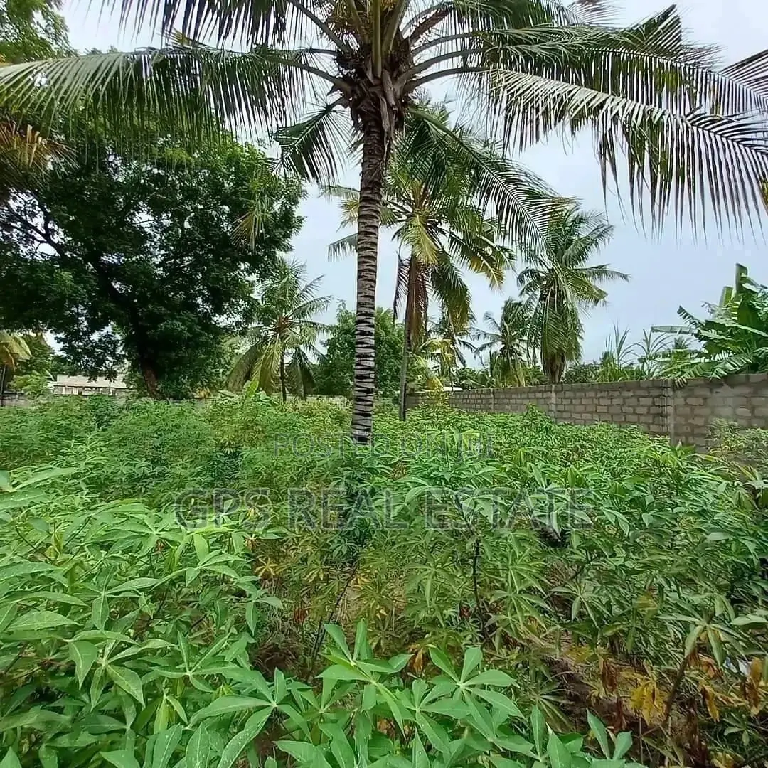 75mil ( Plot for Sale Ungindoni Dsm ) in Kigamboni