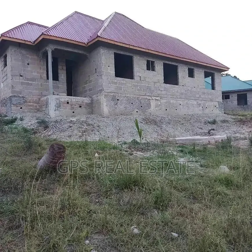 25mil ( House for Sale )*+% in Kinondoni