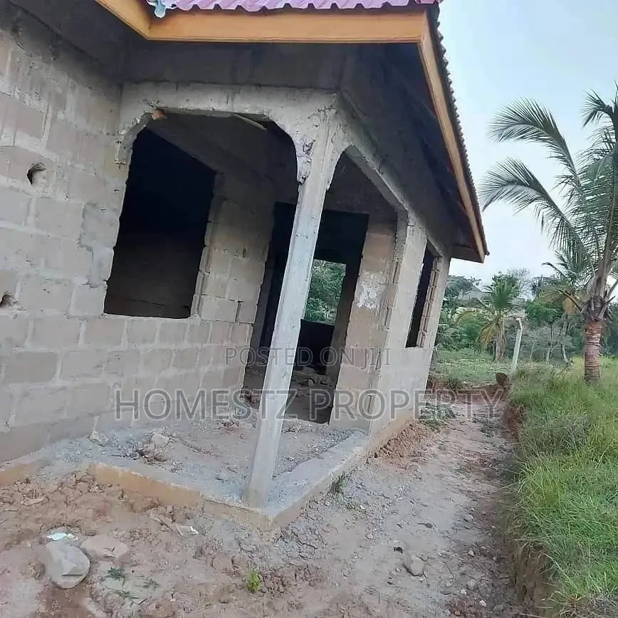 25mil ( House for Sale )*+% in Kinondoni