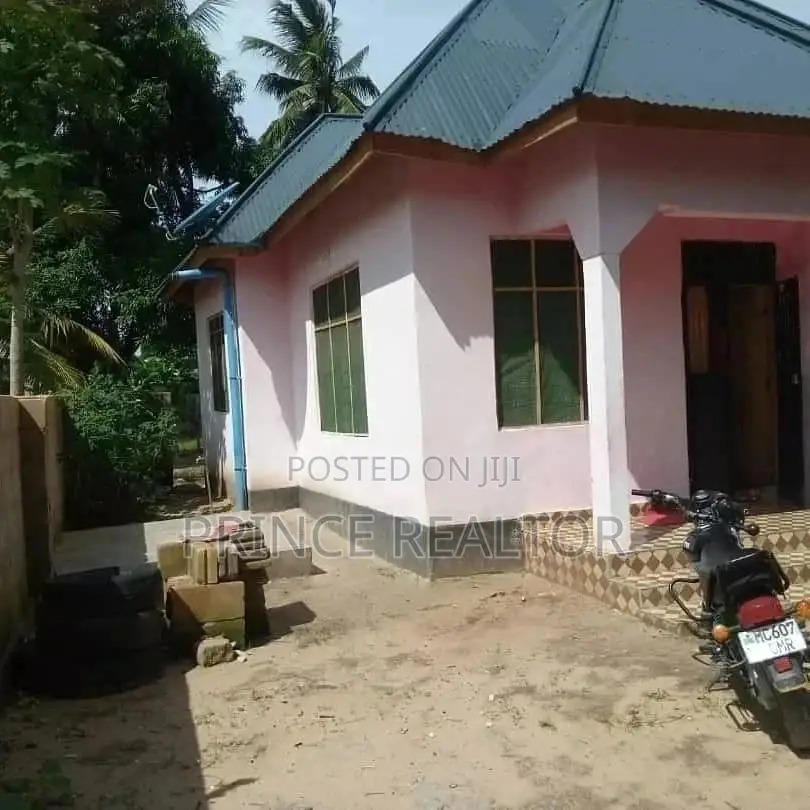 House For Sale In Kigamboni  in Kinondoni