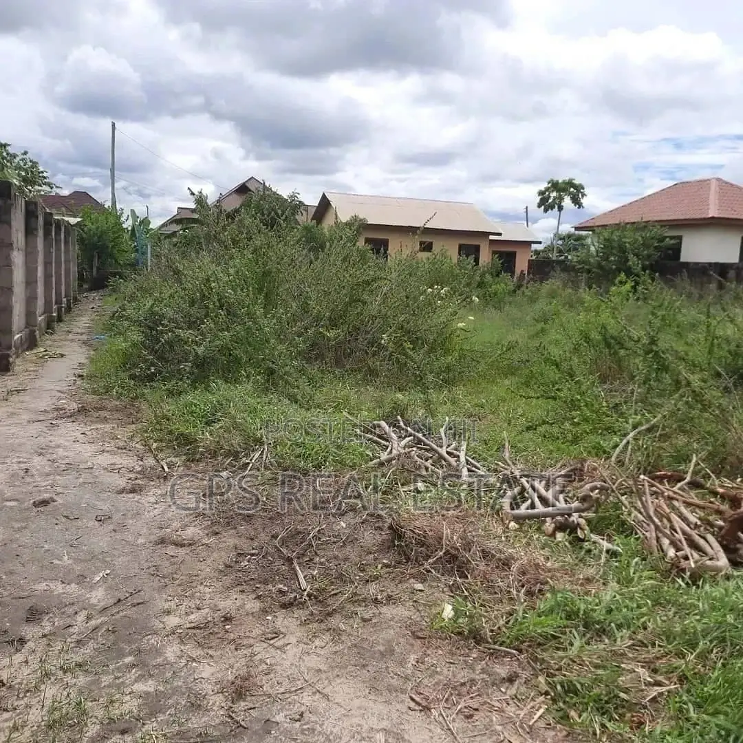 House For Sale In Kigamboni  in Kinondoni