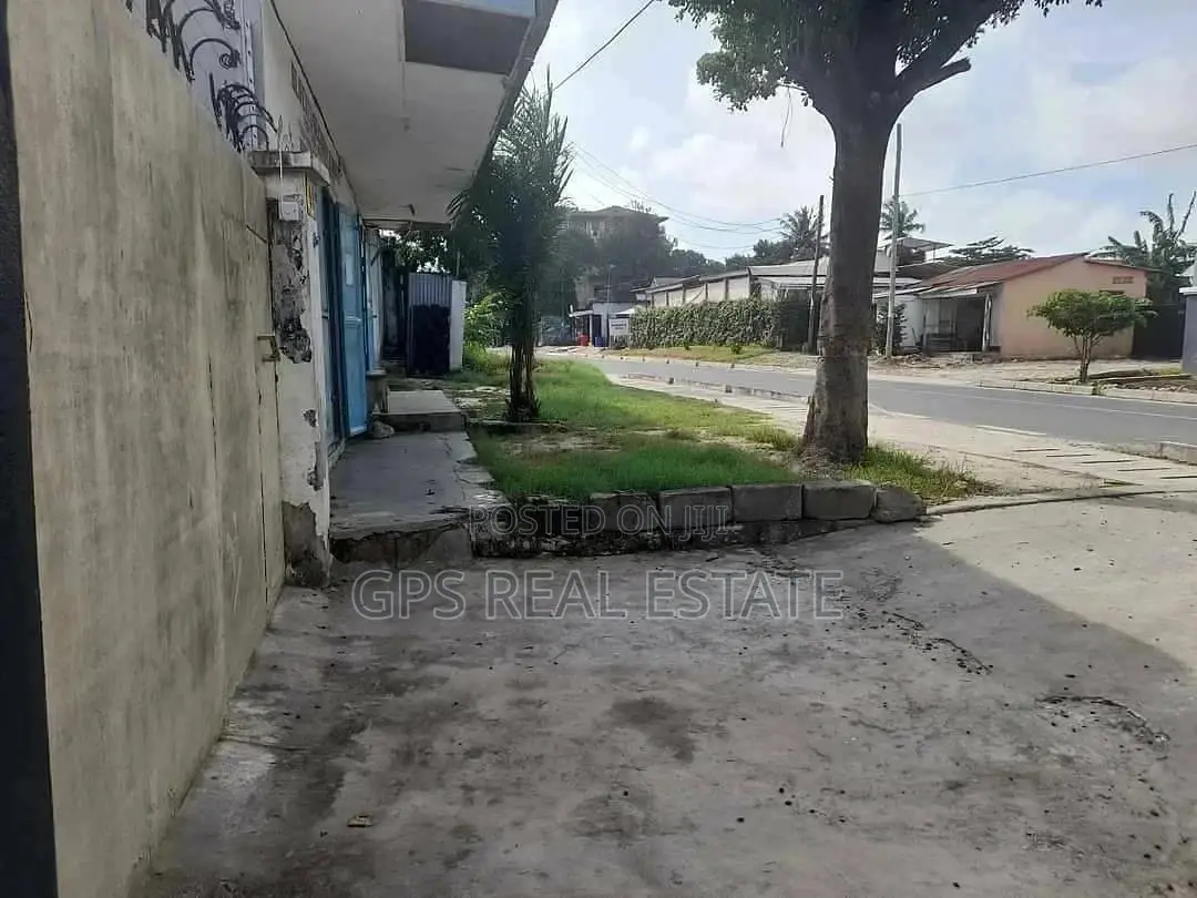 4 Bedrooms House for Sale in Evans Mansah, Kinondoni in Kinondoni