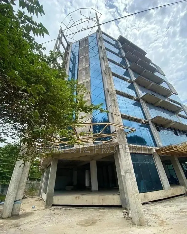 10 Bedrooms Flat for Sale in Evans Mansah, Kinondoni in Kinondoni