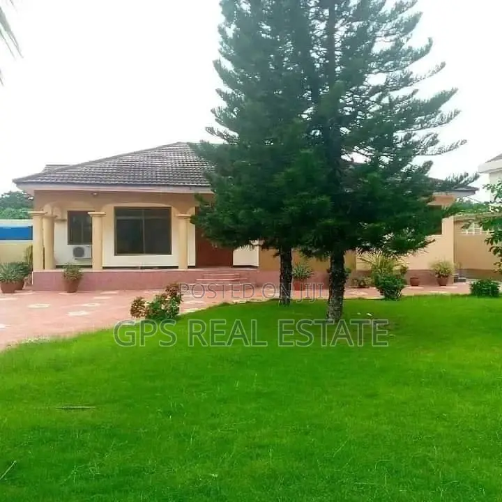 5 Bedrooms House for Sale in Evans Mansa, Kinondoni in Kinondoni