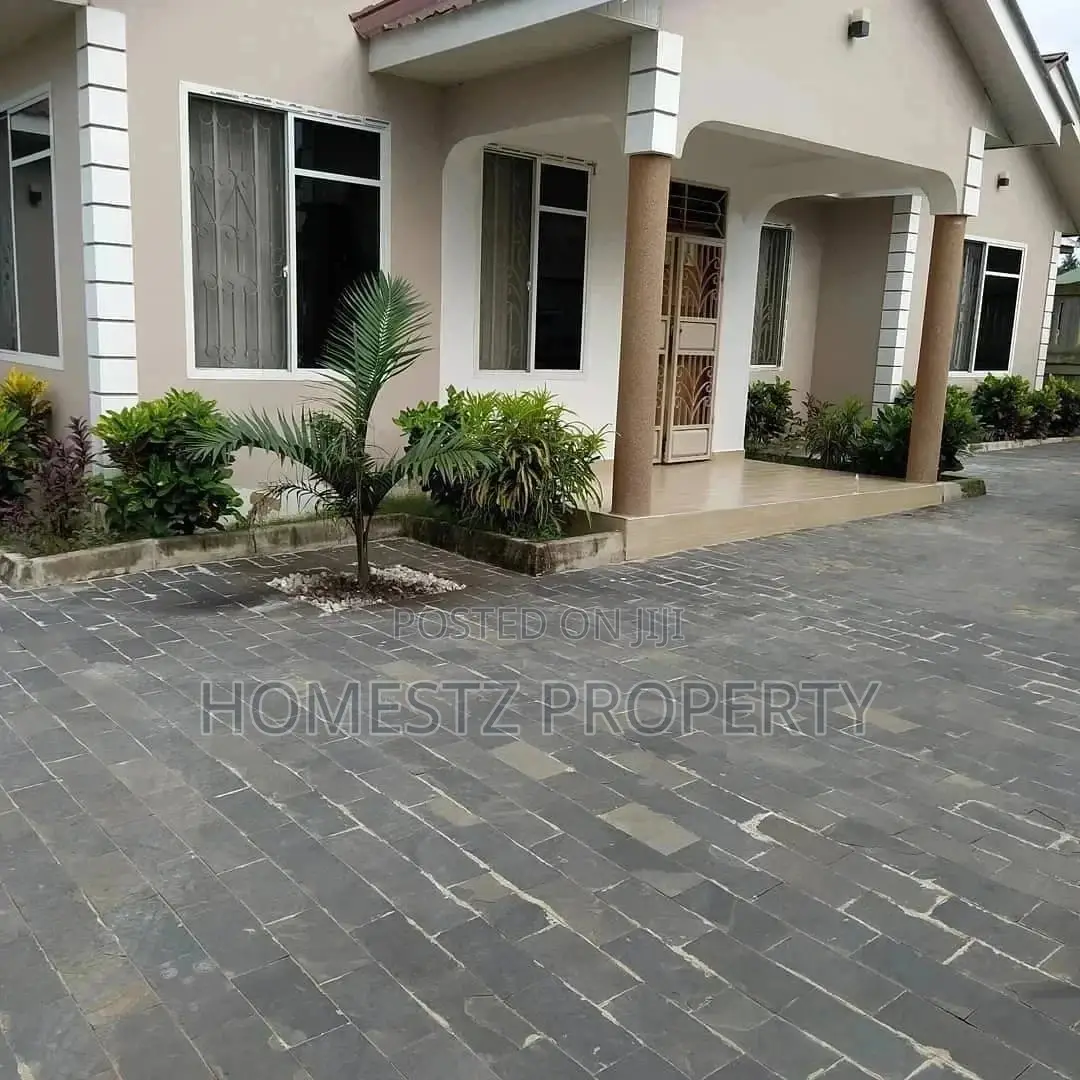 3bdrm House in Evans Mansah, Kinondoni for Sale in Kinondoni