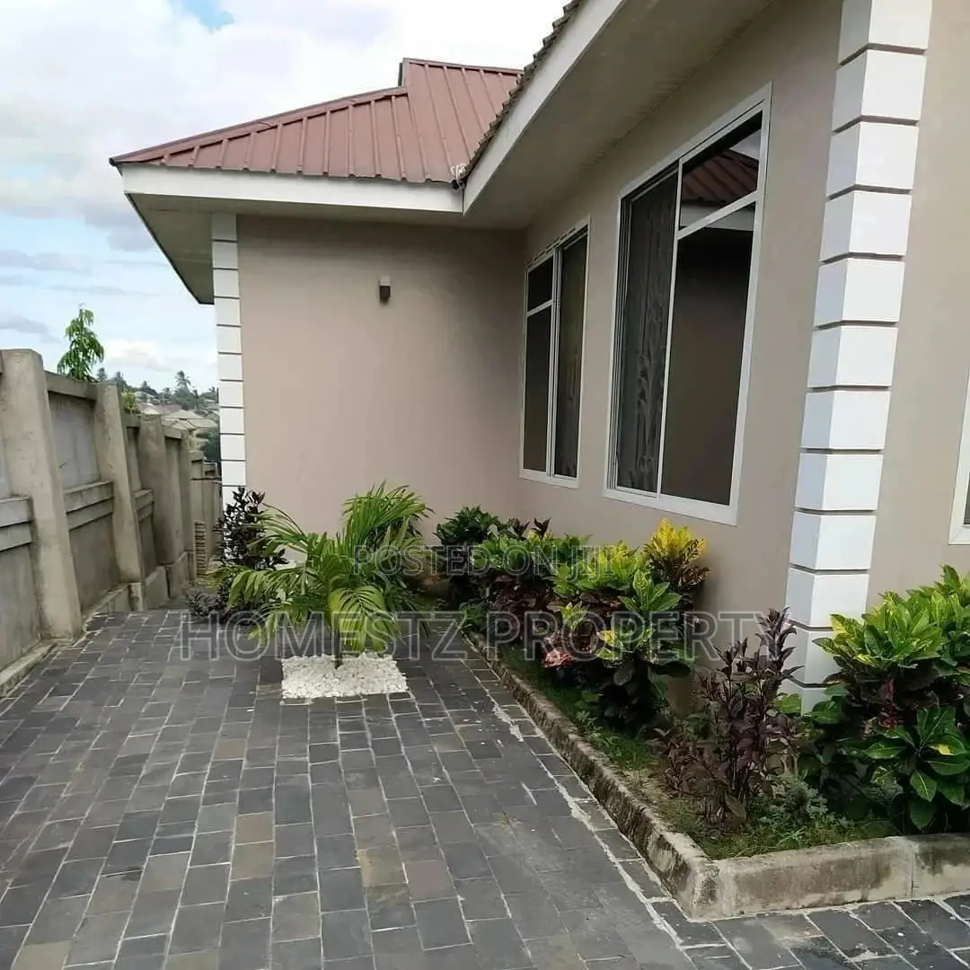 3bdrm House in Evans Mansah, Kinondoni for Sale in Kinondoni