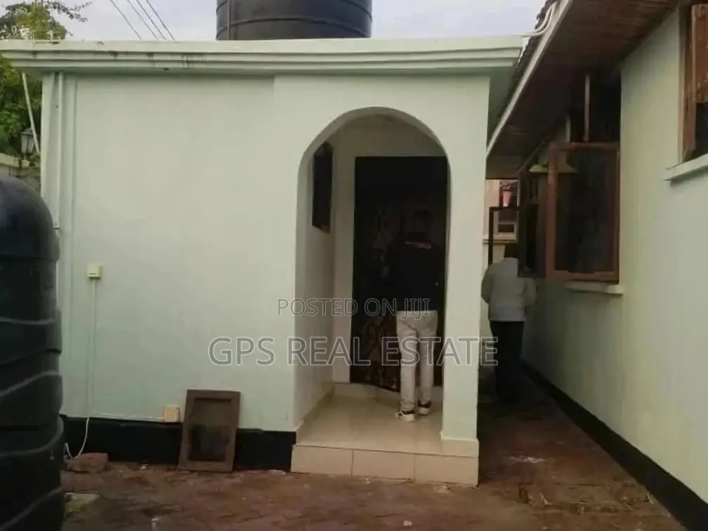 4bdrm House in Evans Mansah, Kinondoni for Sale in Kinondoni