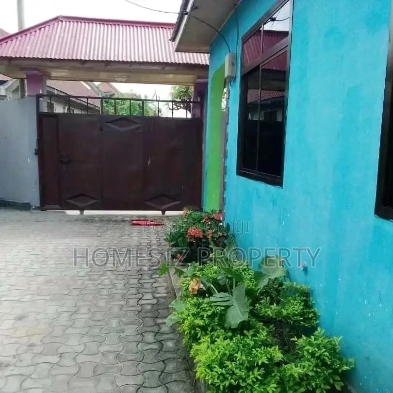 3bdrm House in Evans Mansah, Kinondoni for Sale in Kinondoni