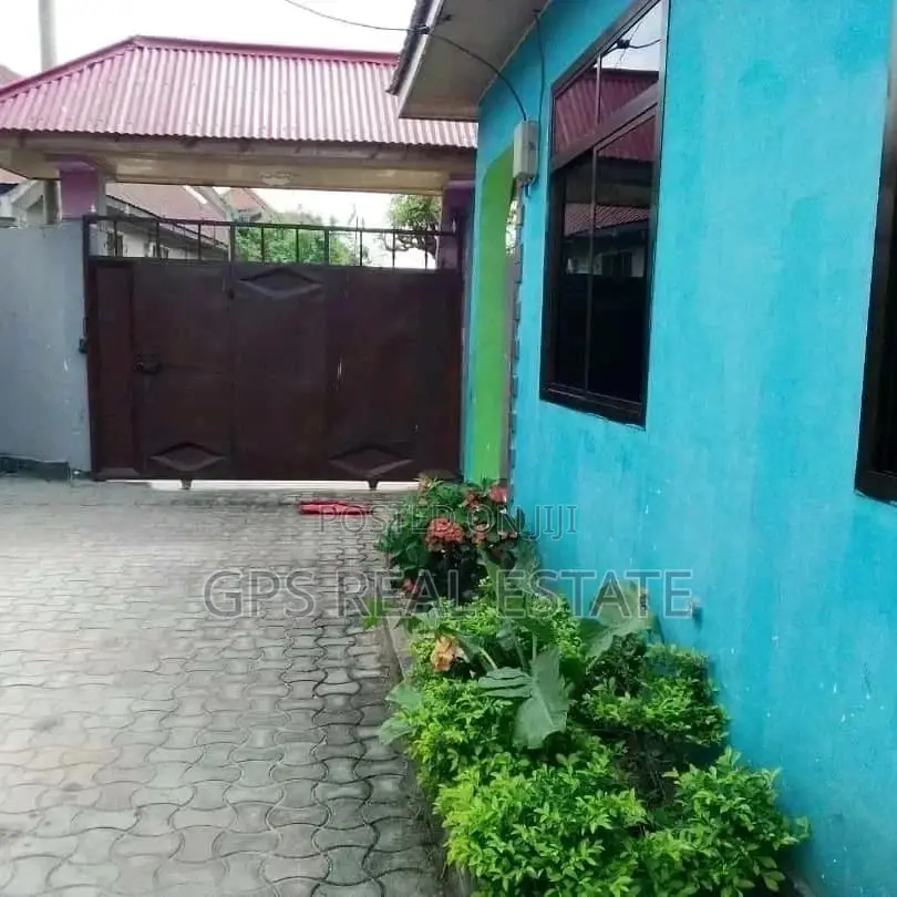 3bdrm House in Evans Mansah, Kinondoni for Sale in Kinondoni