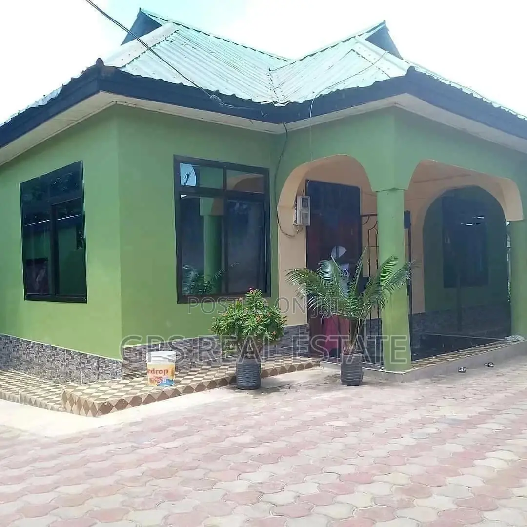 3bdrm House in Evans Mansah, Kinondoni for Sale in Kinondoni