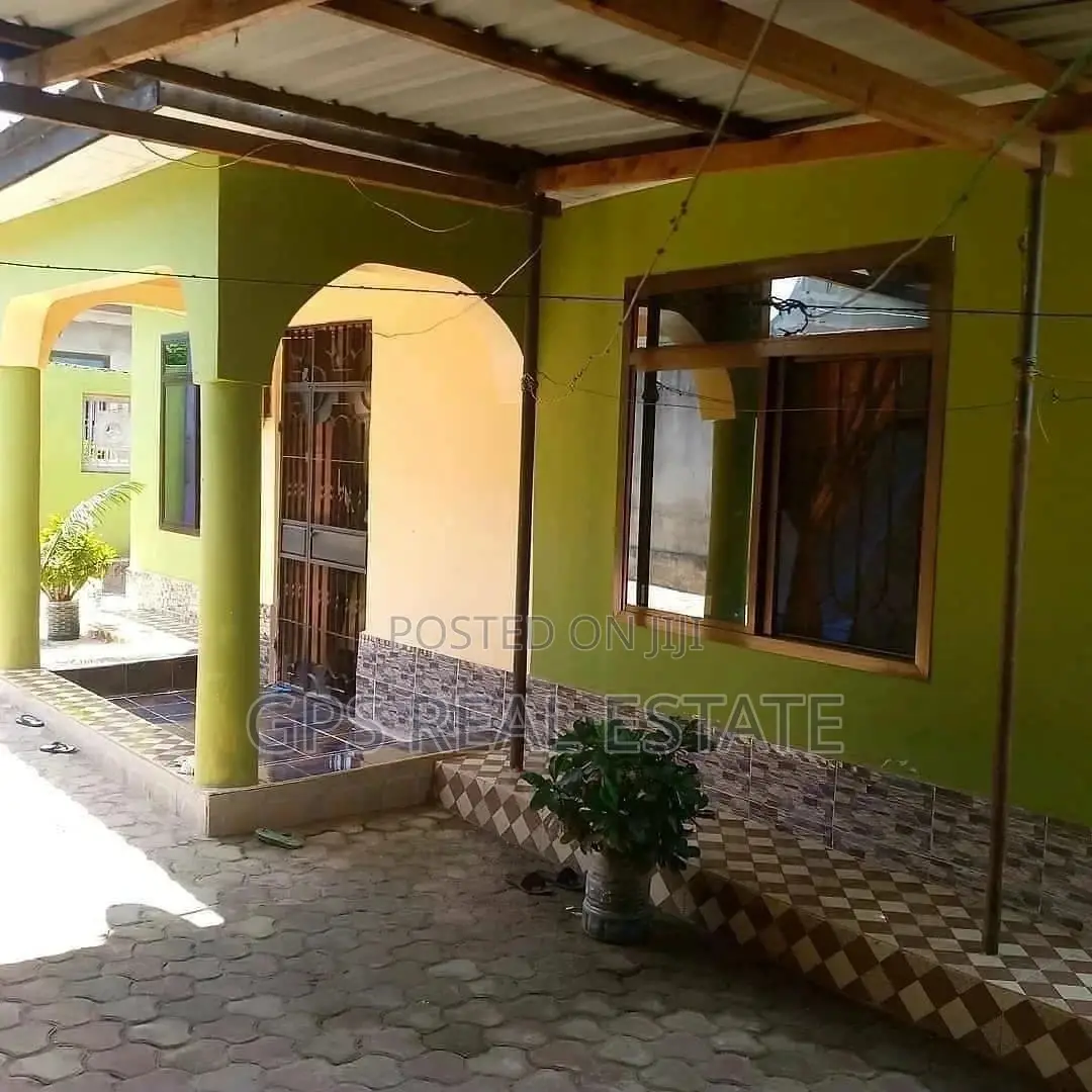3bdrm House in Evans Mansah, Kinondoni for Sale in Kinondoni