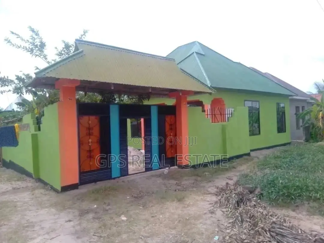 4bdrm House in Evans Mansah, Kinondoni for Sale in Kinondoni