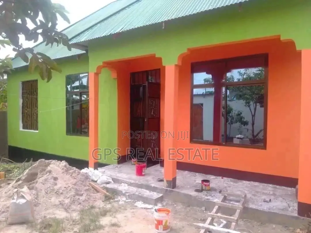 4bdrm House in Evans Mansah, Kinondoni for Sale in Kinondoni