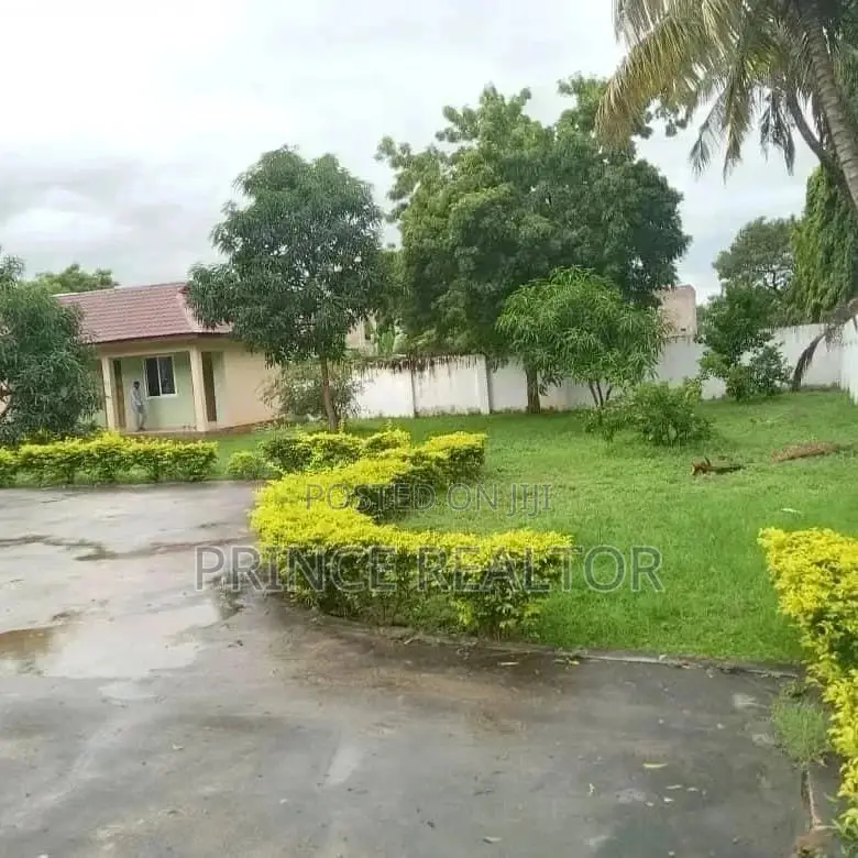 4bdrm House in Evans Mansah, Kinondoni for Sale in Kinondoni