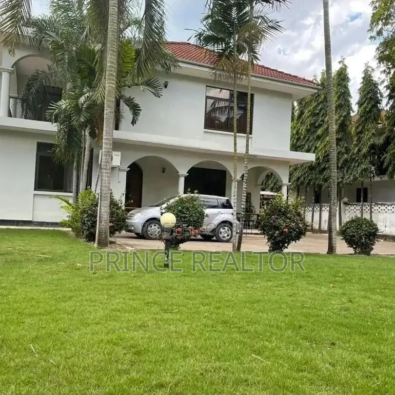 4bdrm House in Evans Mansah, Kinondoni for Sale in Kinondoni