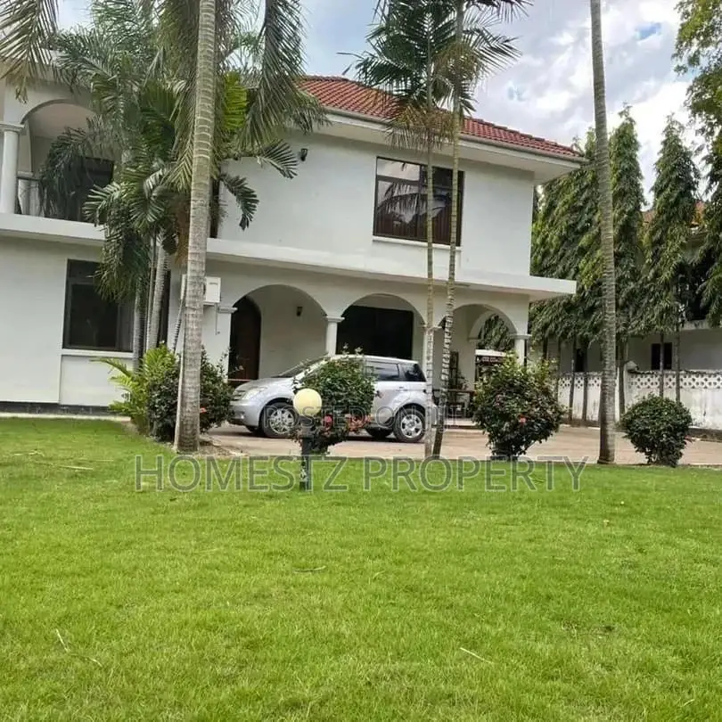 4bdrm House in Evans Mansah, Kinondoni for Sale in Kinondoni