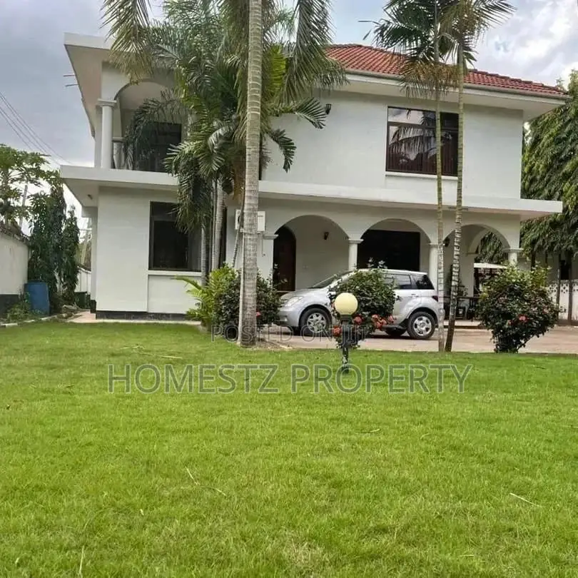 4bdrm House in Evans Mansah, Kinondoni for Sale in Kinondoni