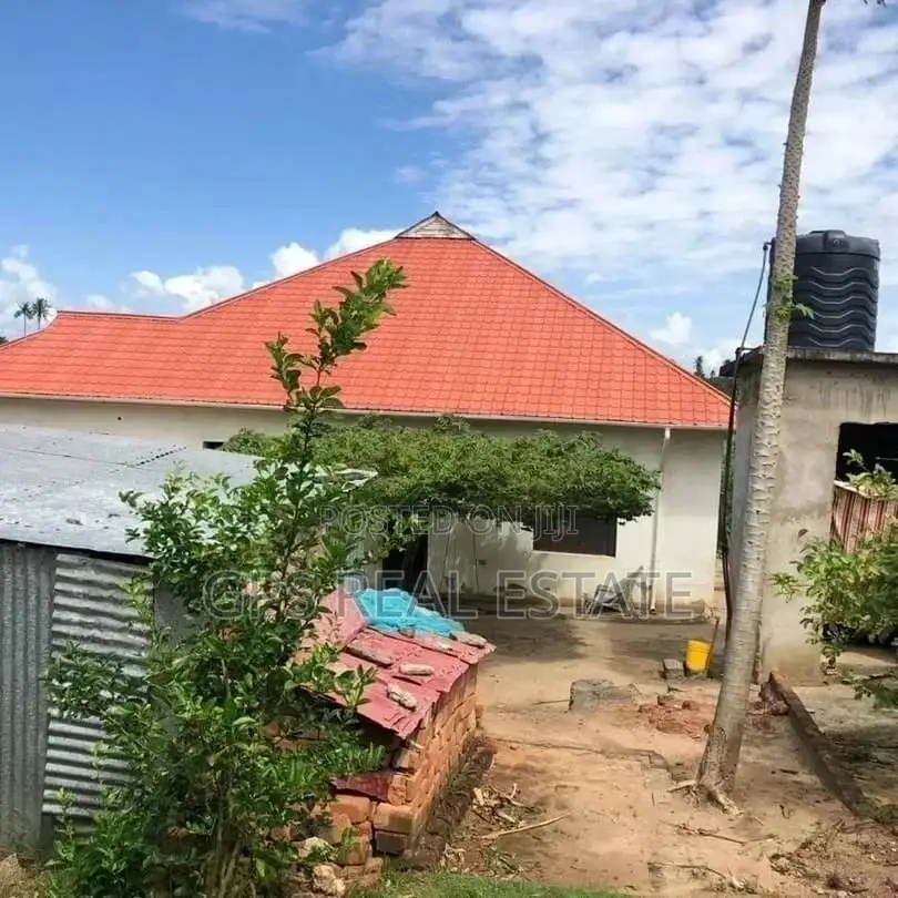 3bdrm House in Evans Mansah, Kinondoni for Sale in Kinondoni
