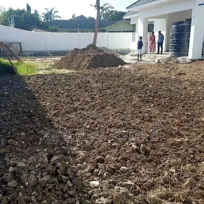 3bdrm House in Evans Mansah, Kinondoni for Sale in Kinondoni