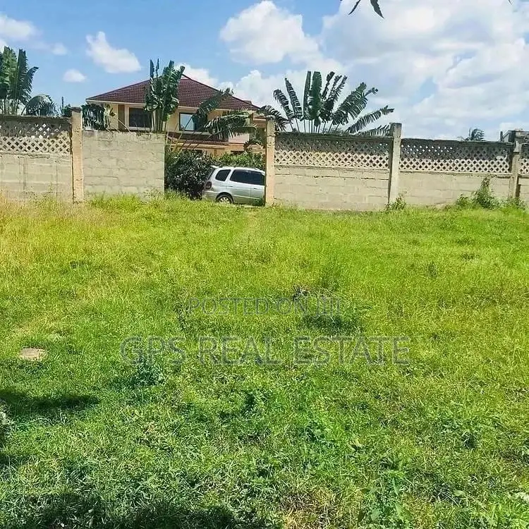 250mil ( Plot for Sale Mbezi Beach Rainbow) in Kinondoni