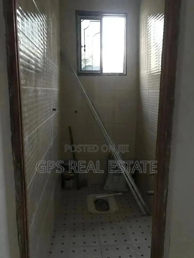 4bdrm House in Evans Mansah, Temeke for Sale in Temeke