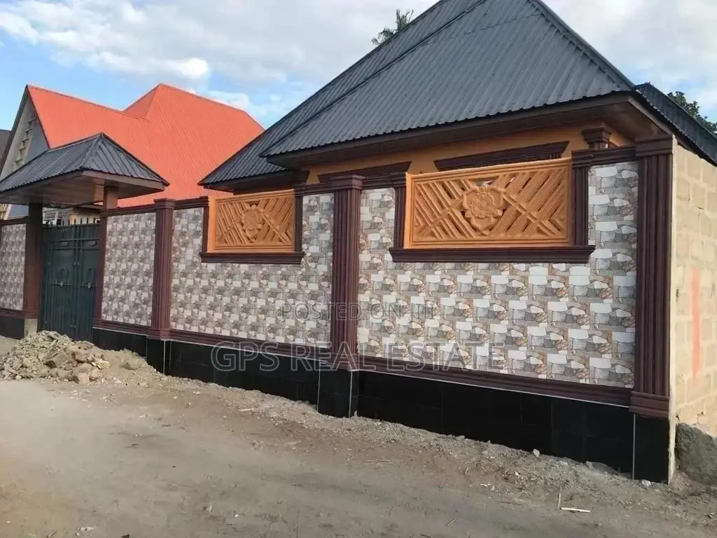 4bdrm House in Evans Mansah, Temeke for Sale in Temeke