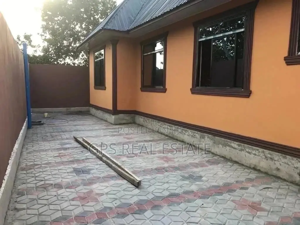 4bdrm House in Evans Mansah, Temeke for Sale in Temeke
