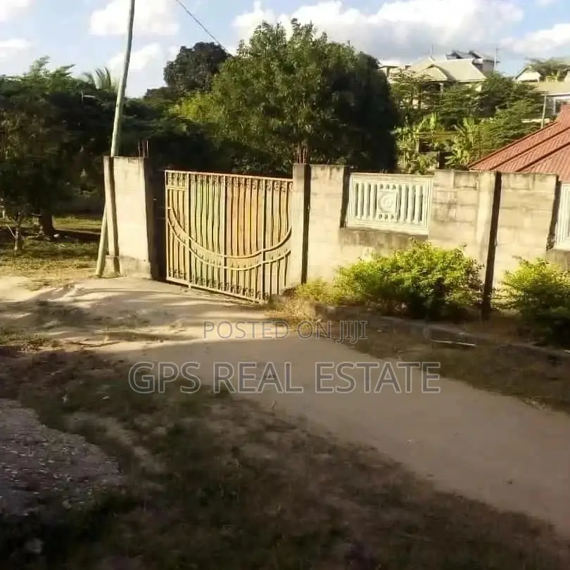 3bdrm House in Evans Mansah, Kinondoni for Sale in Kinondoni