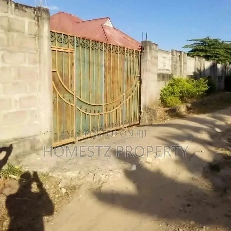 3bdrm House in Evans Mansah, Kinondoni for Sale in Kinondoni
