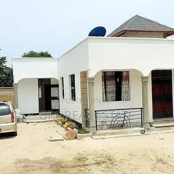 3bdrm House in Evans Mansah, Kinondoni for Sale in Kinondoni