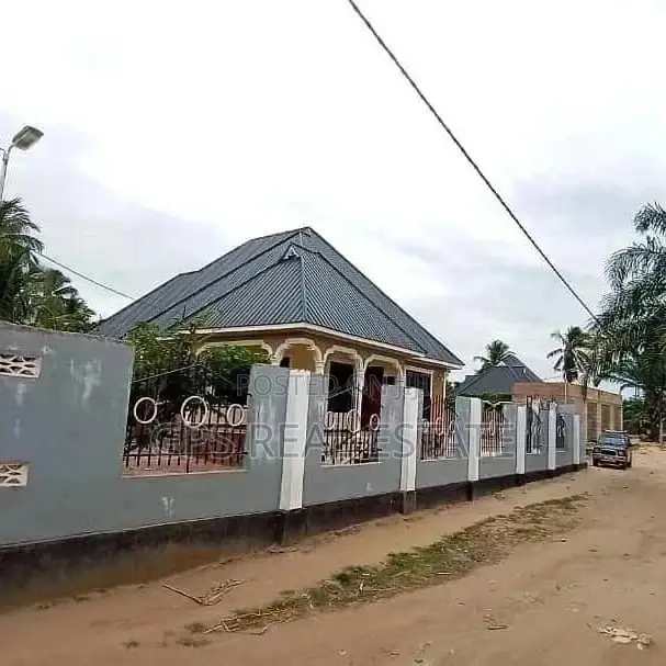 3bdrm House in Evans Mansah, Ilala for Sale in Ilala