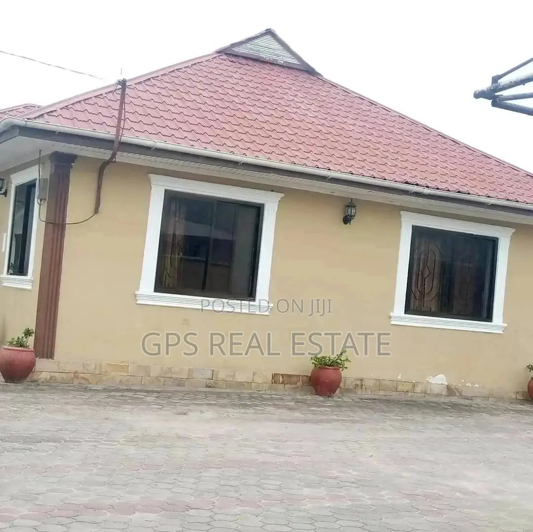 3bdrm House in Evans Mansah, Kinondoni for Sale in Kinondoni