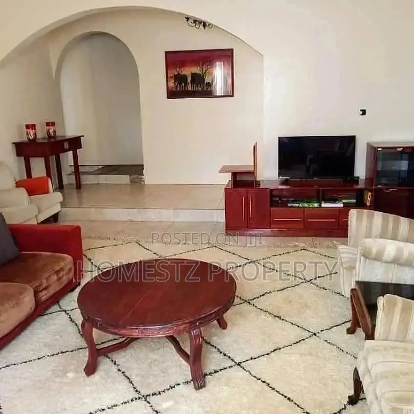 4bdrm House in Evans Mansah, Kinondoni for Sale in Kinondoni