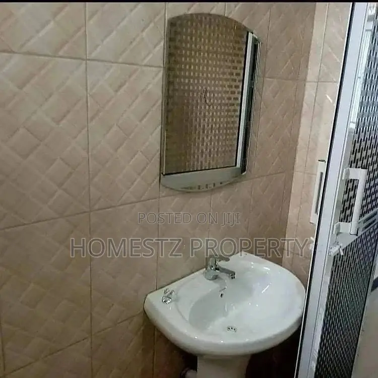 4bdrm House in Evans Mansah, Kinondoni for Sale in Kinondoni