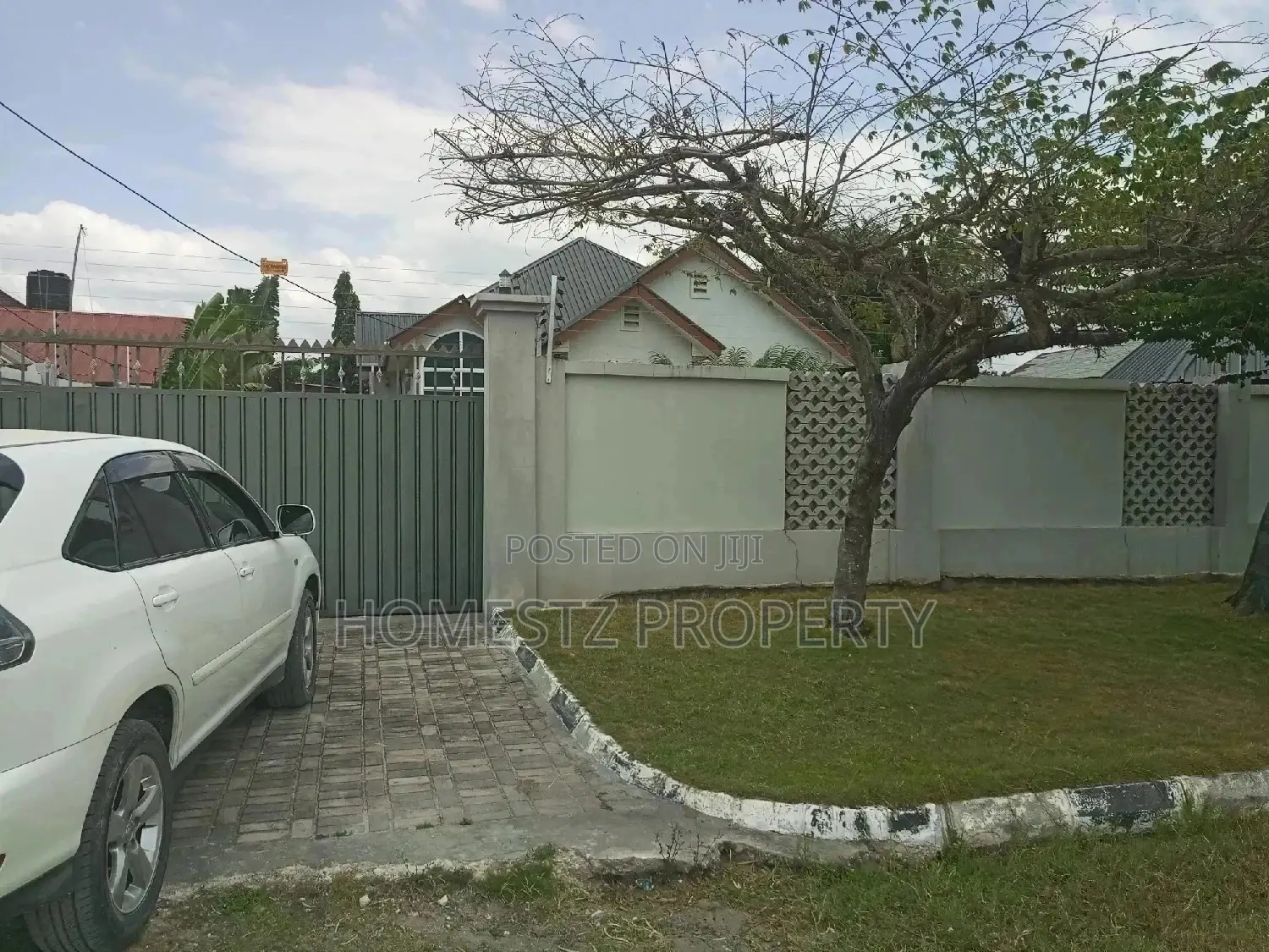 3bdrm House in Evans Mansah, Kinondoni for Sale in Kinondoni