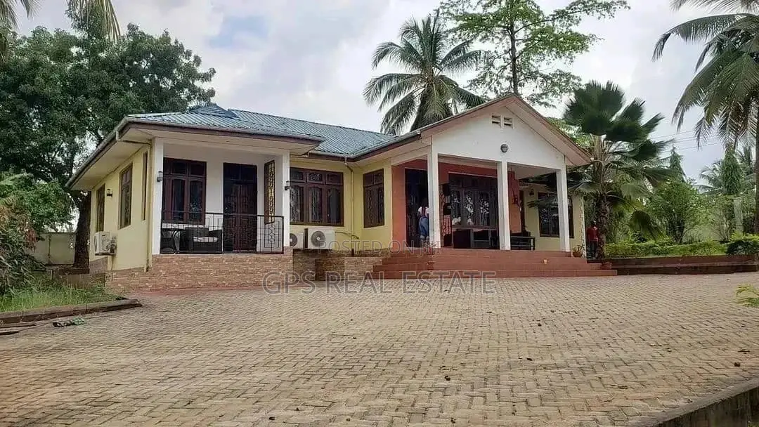 3bdrm House in Evans Mansah, Kinondoni for Sale in Kinondoni
