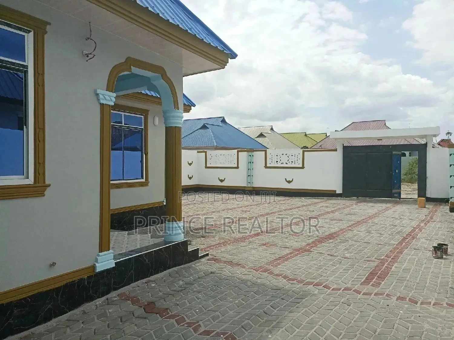 4bdrm House in Evans Mansah, Temeke for Sale in Temeke