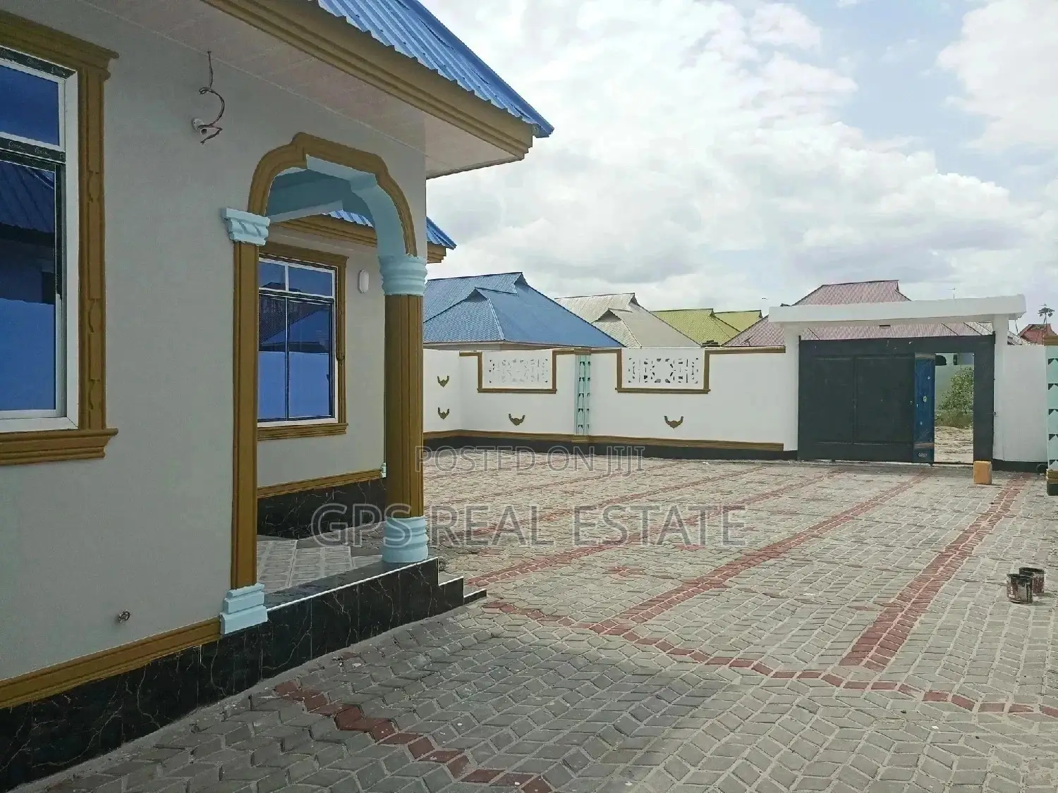 4bdrm House in Evans Mansah, Temeke for Sale in Temeke