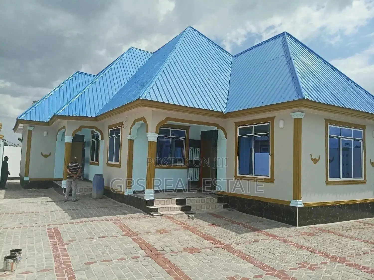 4bdrm House in Evans Mansah, Temeke for Sale in Temeke