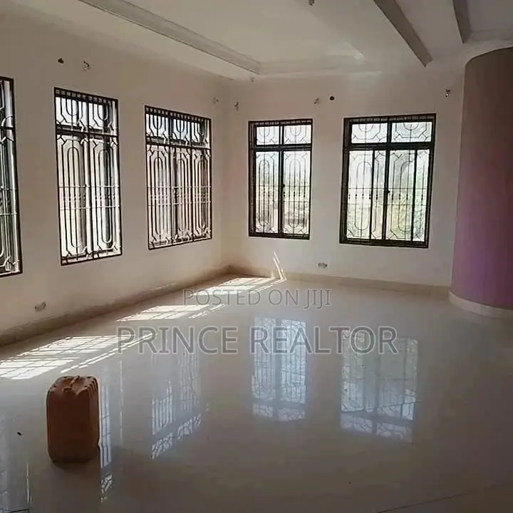 3bdrm House in Evans Mansah, Kinondoni for Sale in Kinondoni