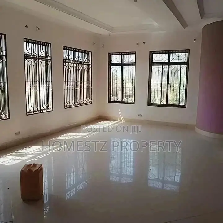 3bdrm House in Evans Mansah, Kinondoni for Sale in Kinondoni