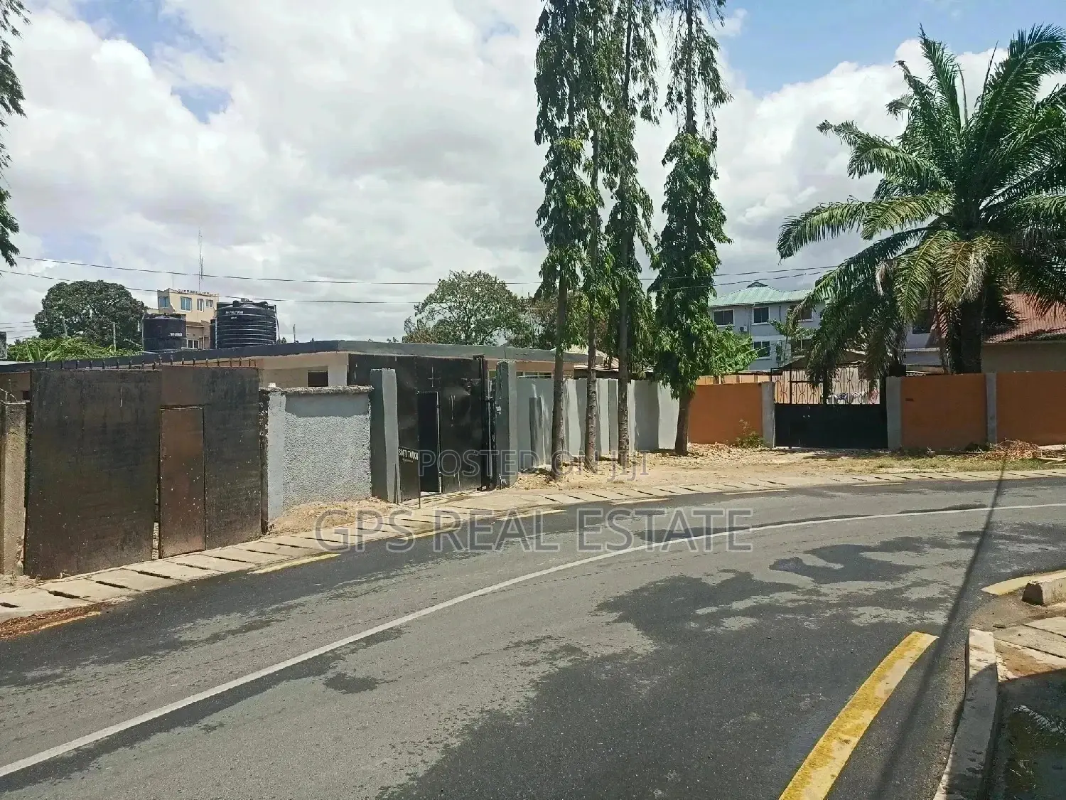Plot for Sale at Kinondoni Block 41 in Kinondoni