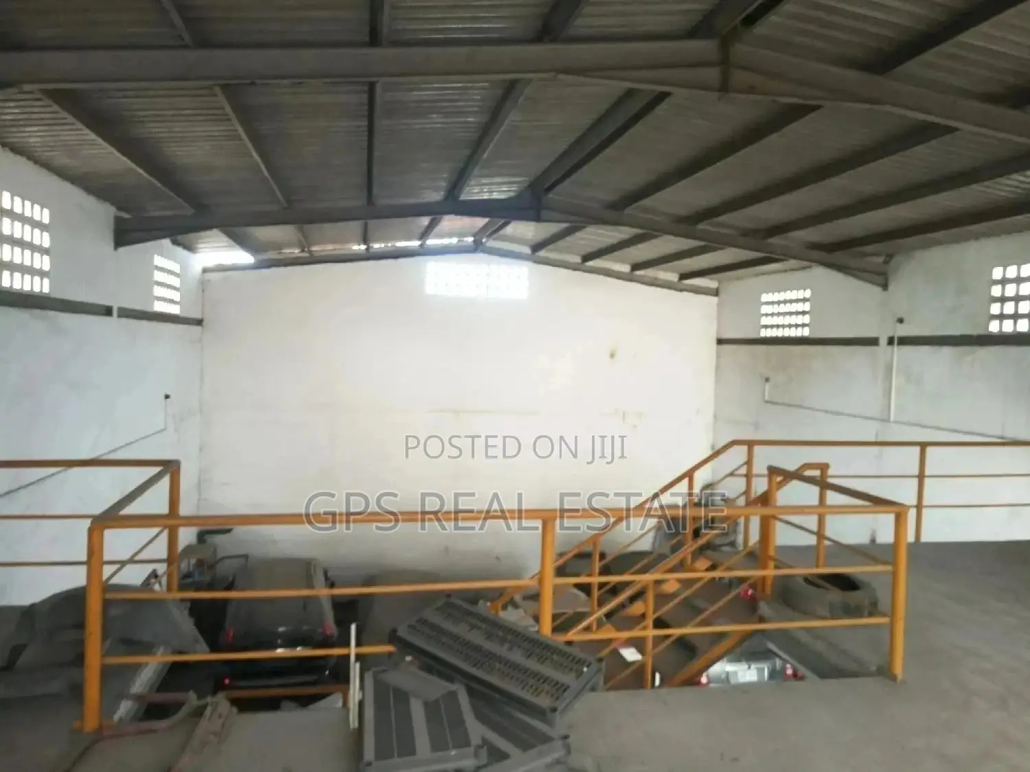 Godown for Rent at Kinondon Biafra in Kinondoni