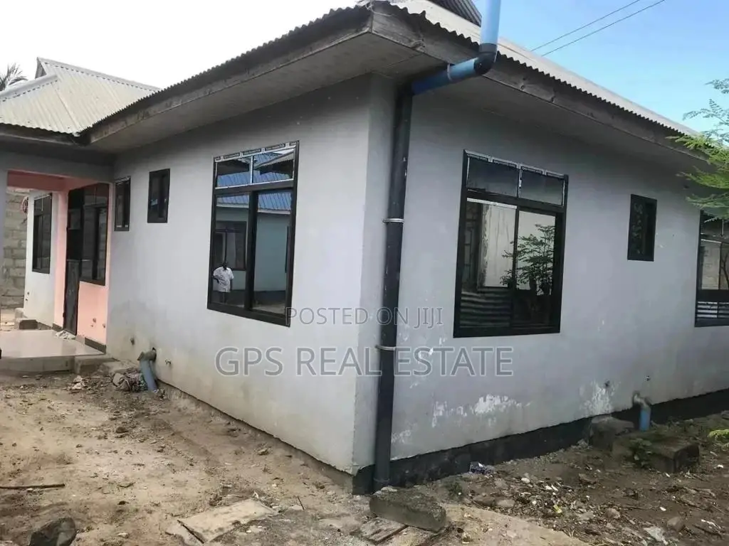 3bdrm House in Evans Mansah, Temeke for Sale in Temeke